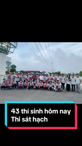 Hôm nay 16/10/2024 43 học viên lên dĩa và lời dặn dò tỉ mỉ cẩn thận trước khi vào phòng thi hôm nay có 3 bạn rớt lại cũng buồn...ai hiểu đc cảm giác ngóng trong từng giờ khi học viên thi#thayduydaylaixe #tiktok #tiktokgiaitri #xuhuongtiktok #xuhuong 