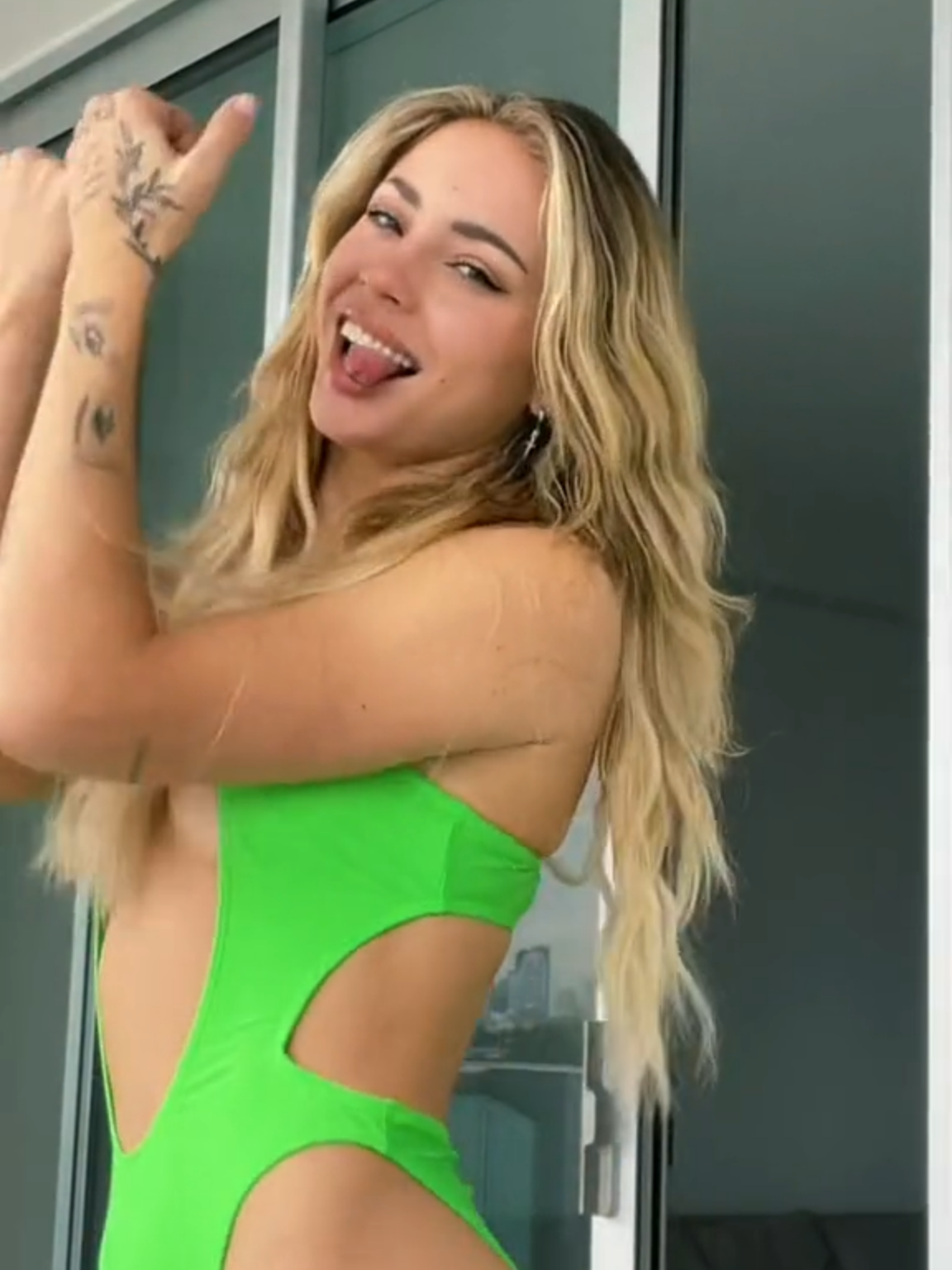 #hot#sexy #gatas #gatasdotiktok #lindas #linda #bonita#hermosas #garota #chicas#beauty #beautiful #dancinha #dance#dançando#hermosasdetiktok#hermosasmujeres#mujereshermosas#mujereshermosas1#chicaslindas#chicashermosas#pretty#prettygirl#hotgirls#beutifulgirl #americangirl #usatiktok #blonde #blondegirls #loiras #loiraslindas #loirastiktok #bikini #bikinimodel #bikinibabes #bikinifitness #biquini #americana #eua #blondes