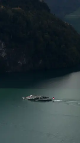 #switzerland #swiss #vibes #autumnvibes #foryou #bliss #views #fyp #lake #lakelucerne 