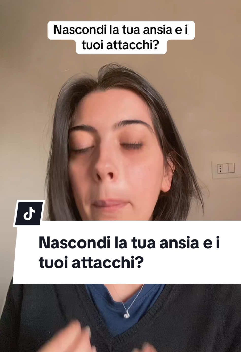 Quando smetterai di nascondere tutto quanto?  #ansia #essereansiosi #comesuperareansia #superarelansia #pauradellamorte #attacchidipanico #attacchidiansia #pauradistaremale #tachicardia   Come gestire l’ansia.  Come superare l’ansia 