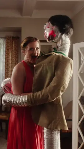 In the future: love hurts. Video by @Stork Works. #roevwade #trump #relationships #dating 