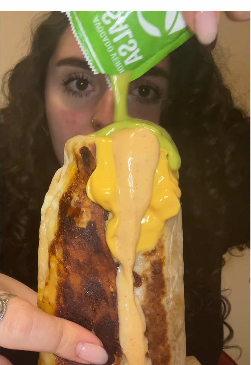 late night taco bell w/ orange cream colostrum @Bloom Nutrition #bloompartner 🌮 #tacobell #tacobellmukbang #chickencantina #grilledcheeseburrito #tacobellislife #eatwithme #mukbang #mukbangeatingshow #eatingasmr #foodasmr #mukbangasmr #asmreating #eatingshow #eatingshowasmr #eatingsounds #crunchy#mukbangs #mukbangvideo #eatingsounds