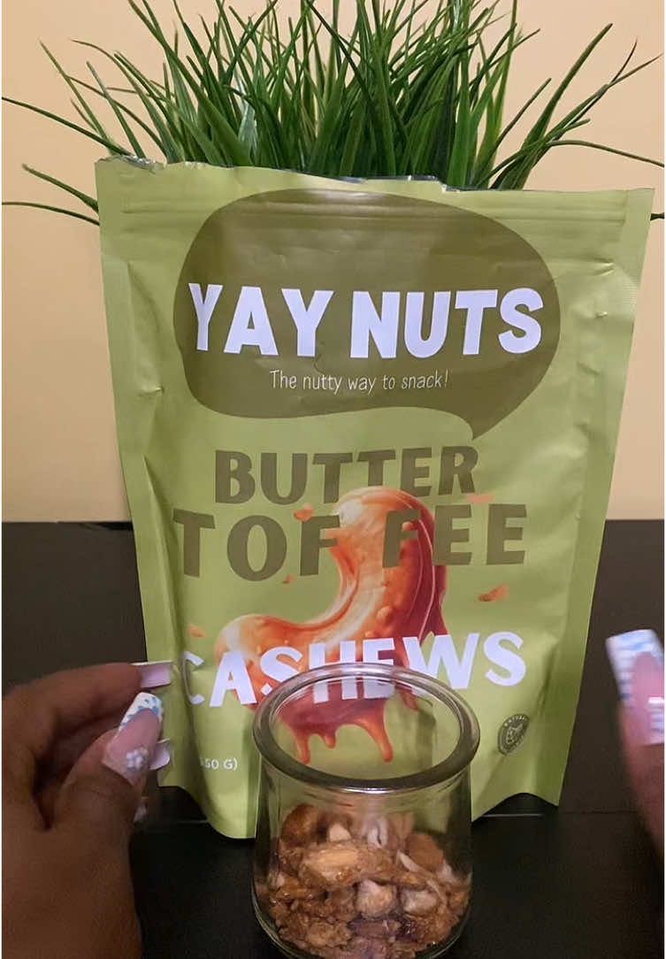 These Butter Toffee Cashews Are Everything I Needed and More.   #fyppppppppppppppppppppppp #yaynuts #cashews #buttertoffeecashews 