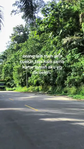 gimana sihh🤣#4u #fypage #bismillahfyp #masukberanda #trukstory #drivermuda #berandaminang #fypminang #storytime #storywa #otobaro😎😎 #katakatakece #arqan 