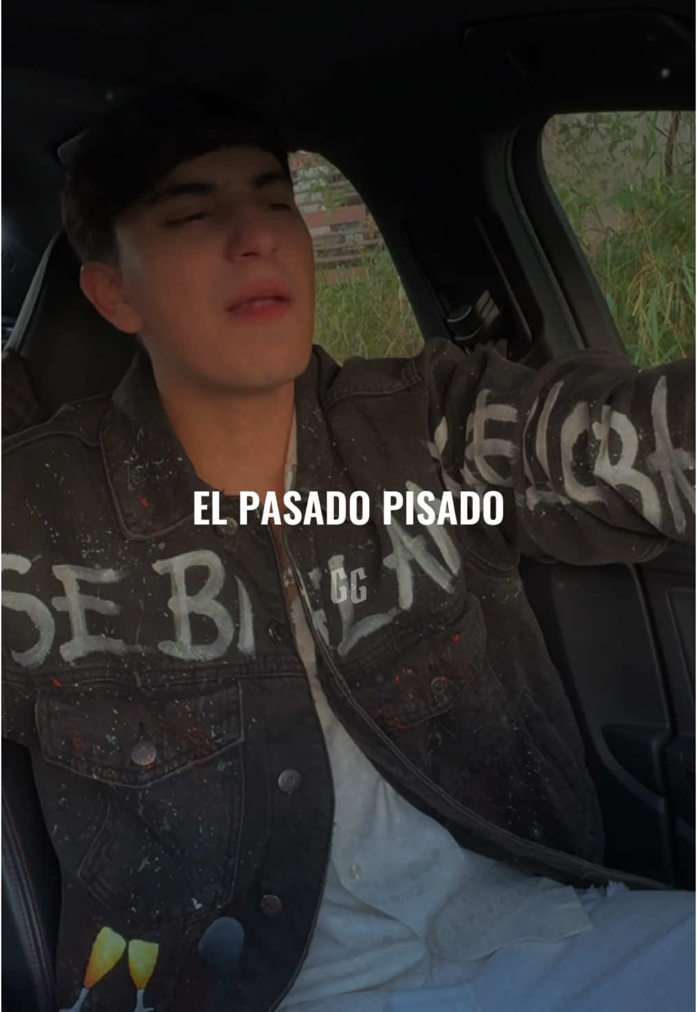 el pasado pisado el futuro de frente… #adrianlsantos #ranchohumilde #elpasadopisado #adrianlsantos_oficial #yestasecantasebailaysellora #corridos #desamor #triste #ex #sadboyz #corazonroto #adios