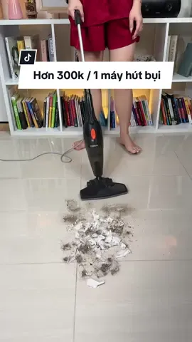 Em máy hút bụi Gaabor này chỉ có 300 mấy chục ngàn thôi mà được miễn phí giao hàng tận nhà nhưng mà có bảo hành 1 năm 1 đổi 1 nha mọi người ơi. QUÁ HỜI LUÔN #vtvcab #xuhuong #muataitiktok #mayhutbui #mayhutbuicamtay #mayhutbuigiuongnem #mayhutbuikhongday #mayhutbuicamtaymini #mayhutbuideerma #mayhutbuidanang #mayhutbuikewin #gaabor #mayhutbuicamtaykhongday #dondepnhacua 