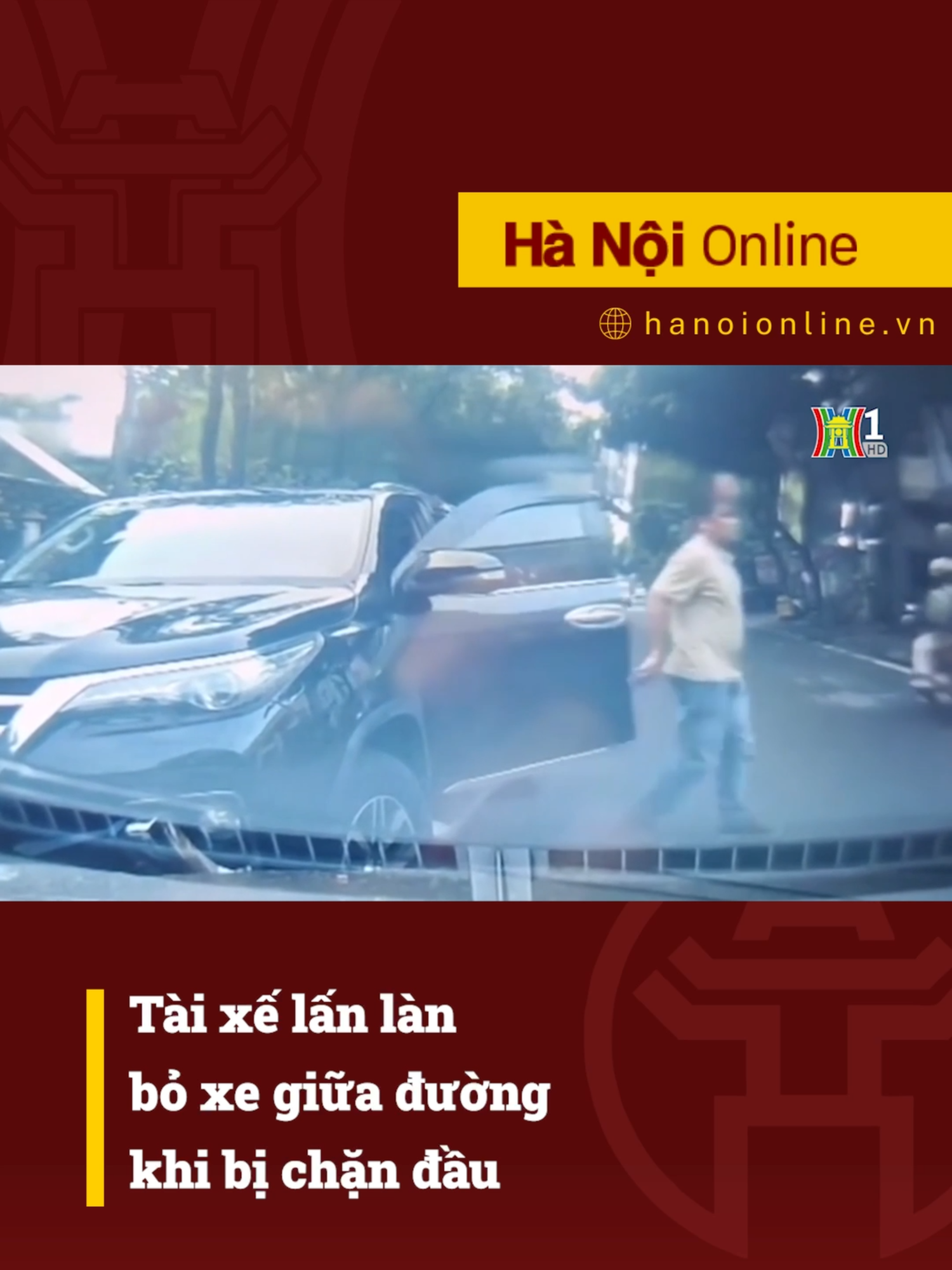 Tài xế xe Toyota màu đen lấn làn, bỏ xe giữa đường khi bị chặn đầu. Tình huống xảy ra sáng 16/10 trên đường Tô Hiệu, quận Hà Đông, Hà Nội. #htvdaihanoi #tiktoknews #viphamgiaothong #giaothong