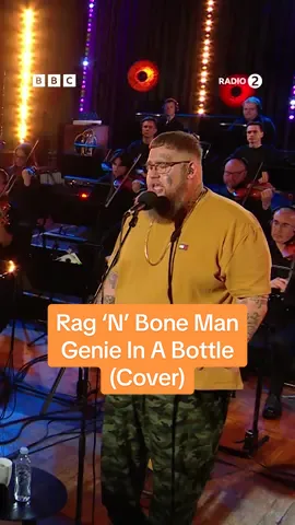 Rag ‘n’ Bone Man covers Christina Aguilera’s classic Genie In A Bottle in the #R2PianoRoom 🧡 Watch on BBC iPlayer | Listen on BBC Sounds  #ragnboneman #xtina #christinaaguilera #genieinabottle 