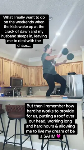 wheres my SAHMs at?! I know it can be chaos and overwhelming at times…but so rewarding. Every day home with my kids is a blessing & having a hard working husband that loves us unconditionally is more than we could ever ask for 🫶🏻👏🏻 lets start a husband appreciation trend! 🩷#trending #sahmlife #sahmsoftiktok #wifehumor #momhumor #relatablemom #marriagegoals #MomsofTikTok #sleeplessnights #stayathomemom #organizedchaos #fyp #husbandappreciation #bluecollarwife #bluecollarhusband 