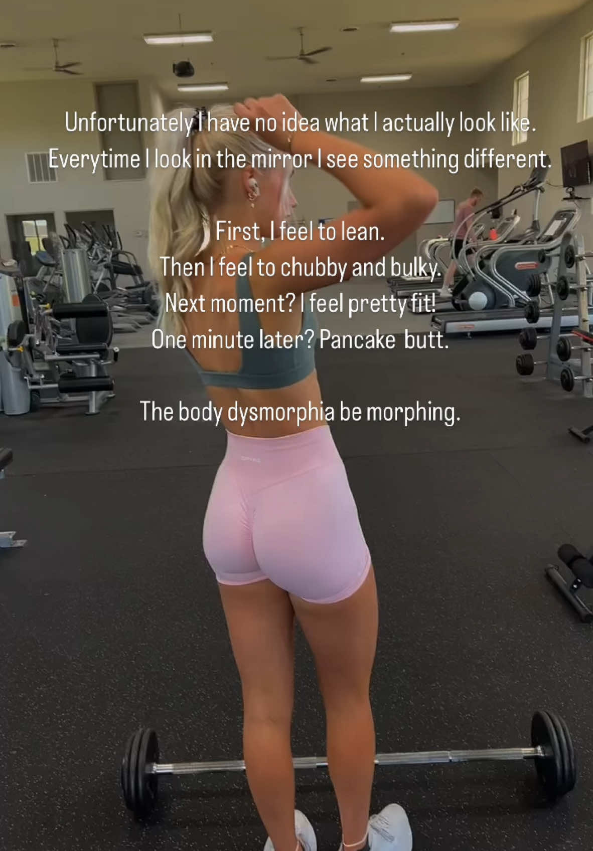 It’s really is like that ! It can be totally different feelings and thoughts within minutes of each other ! Anyone else experience this too ? I think the most important thing for me is just trying to love myself and my body no matter how I’m feeling. Yeah maybe I feel bloated today but at least I’m at the gym and doing what I can ?! Focus on the good and loving yourself at every stage !  #Fitness #gymmotivation #bodydysmorphia #weightlifting #gymfits #dfyne #gymthings #gymrat #wellness #fyp 