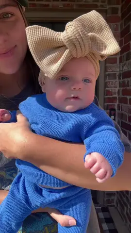 The reality of filming an OOTD with a reflux baby🤪 #OOTD #newborn #momlife 