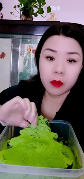🧊❄️ 🧊❄️   . . . #shavedice #stickymatcha #ice #iceasmr #crunchyice #hardice #matchaice #buckwheat #softice #asmr #powderedmilk #matchapowder #passionfruit #videosatisfatorio #gelo #asmrgelo #matchaiceasmr #ballice #coke #whiteice #asmricebr #ASMRICE  #freezerfrost #fy #foryou #fyyyy 🧊 
