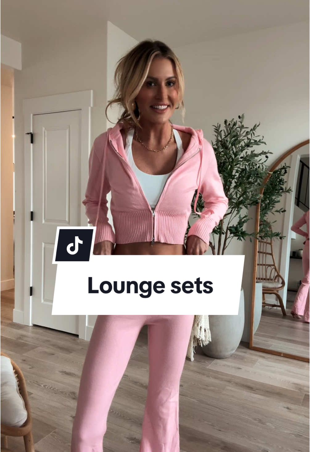 @SUUKSESS 💓#loungewear #loungeset #sweaterweather #comfyclothes 