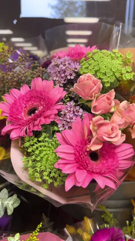 Trader Joes Flowers 💐 #Flowers #TraderJoes #FYP 