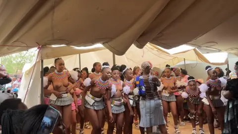 #amakhosazanaasemoleleki #izintombizomhlanga #amatshitshi 