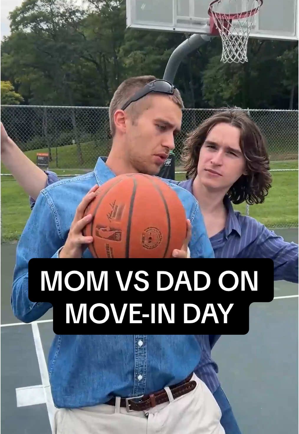 his name could be makashok or marcus @Luke Burke #collegelife #collegestudent #moving #dorms #momvsdad #freshman 
