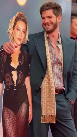 Did our girl #FlorencePugh just stand up #AndrewGarfield? The premiere of ‘We Live in Time’ took place in London last night with a certain co-star featured on the carpet in cardboard form 