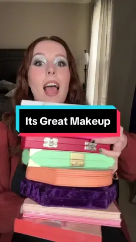 I love @Jeffree Star Cosmetics @Jeffree Star makeup and skincare #makeup #jeffreestarcosmetics #jeffreestar #jamescharles #mikaylanogueira #greenscreenvideo 