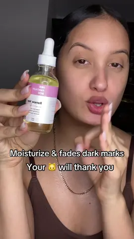Renuevala con este aceite mujer 🐱 #renewher #herfantasybox #oil #tiktokshop #care #skin #intimate #renew #blowthisup #tiktokmademebuyit #her #herfantasybox #women #mujer 