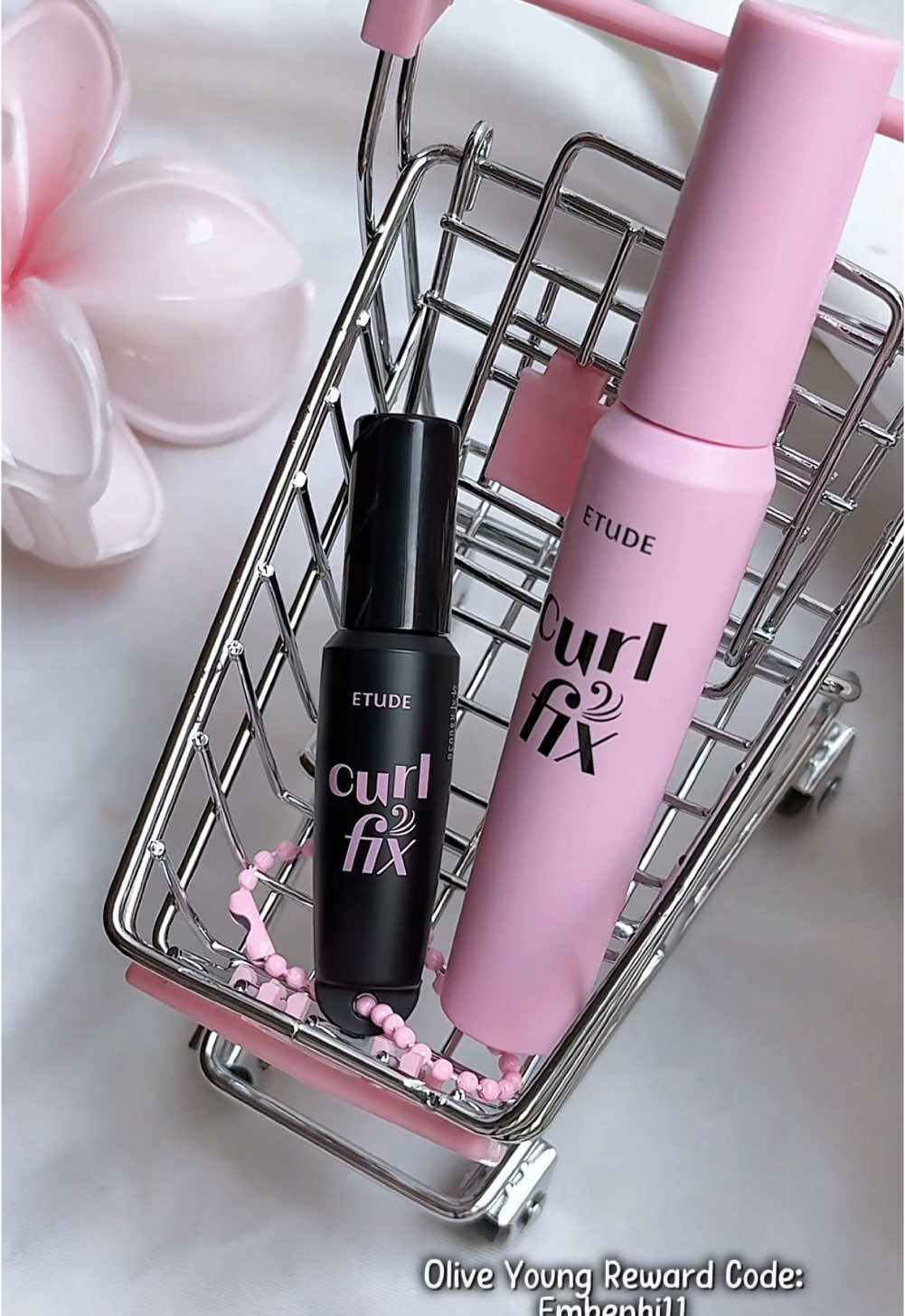 A mini mascara as a keychain ??? @etudeofficial  🗝️ super cute 🤣  💰 Use my c0de for 5% off:      🌷Olive Young Reward Code: Embenhi11      🌸Yesstyle Reward Code: MATCHA11  #etude #etudemascara #etudecurlfixmascara #minikeychain #makeup #kbeauty #koreanmakeup #mascara #koreanmascara #oliveyoung #cutemakeup #fypシ #wonyoungism #creatorsearchinsights 