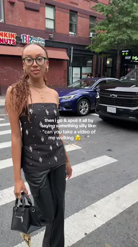iykyk 🫣. s/o my friends who ask ME when we’re out 😩🫶🏽  it’s not everyyyytime we hang, just when the fit and vibe is ✨right✨  #CapCut #contentcreator #thenigoanspoilitall #OOTD #streetstyleinspo #nastygalsdoitbettter #nastygal #dsw @DSW @Nasty Gal #nyfw #nycstyle #nycfashion #blackstyleblogger #styletoks #creatortok #nyccreator 