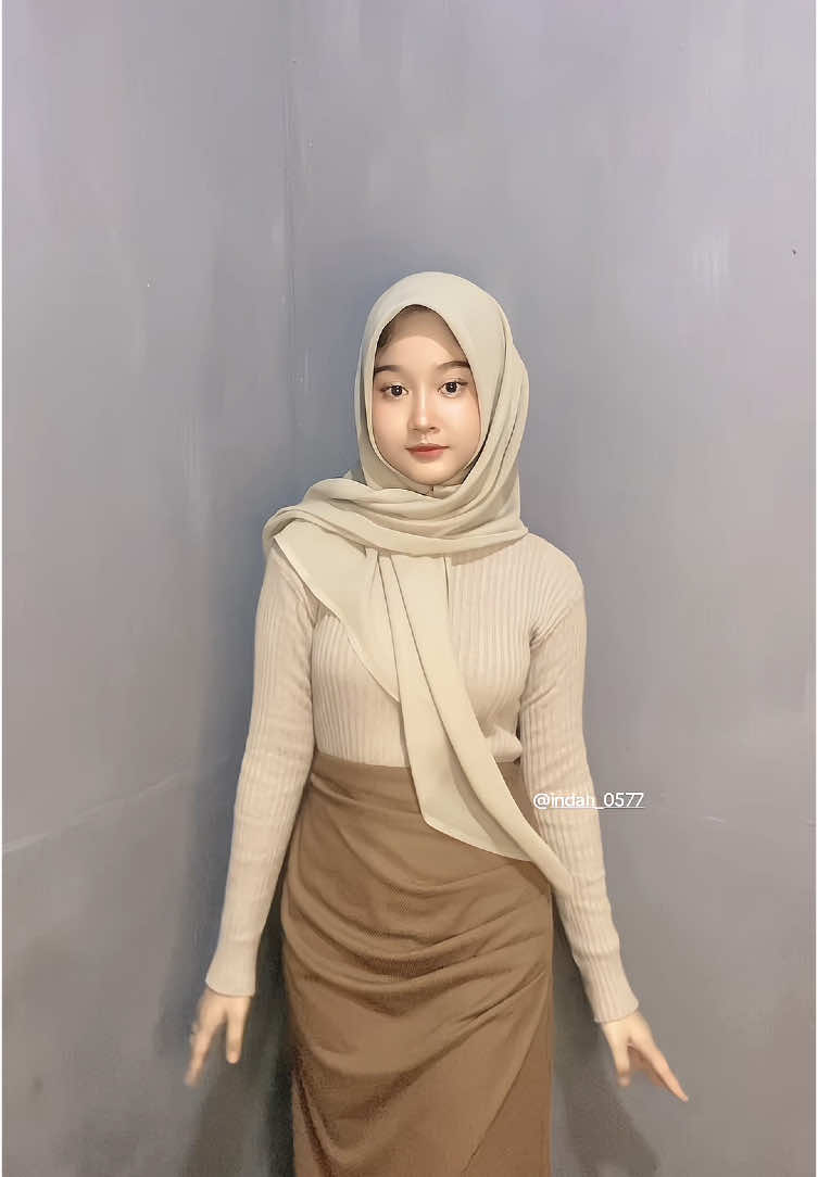 rok skirt muat sampai bb 70kg✨  modelnya cakep bahannya lembut&adem bikin body keliatan lebih ramping cantii bgt🥹🫶🏻🤎 #rok #skirt #rokskirt #fypシ 