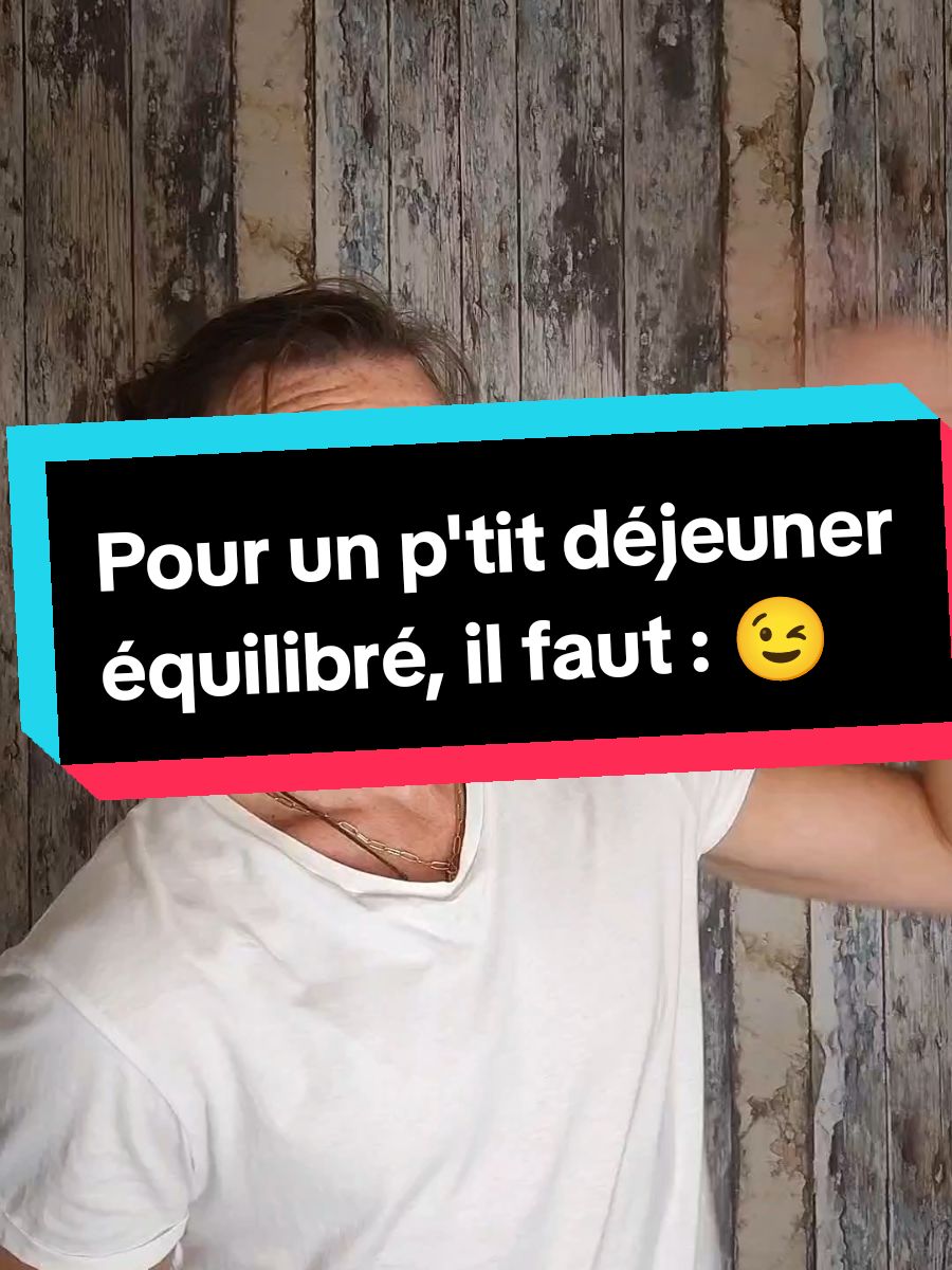 💡Un petit déjeuner sain et équilibré, doit être rassasiant sur le long terme, vous apportez suffisamment d'énergie mais pareil, sur le long terme ☝️ Il ne doit pas être trop sucré n'y trop copieux. #petitdejeuner #ptitdej #petitdejeunersain #lowsugarbreakfast #petitdejeunerequilibre 