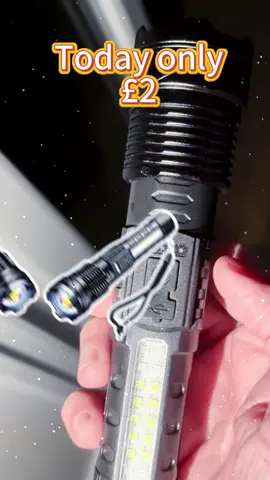 This is actually so strong #flashlight #safetylights #zoomflashlight #tiktokshop 