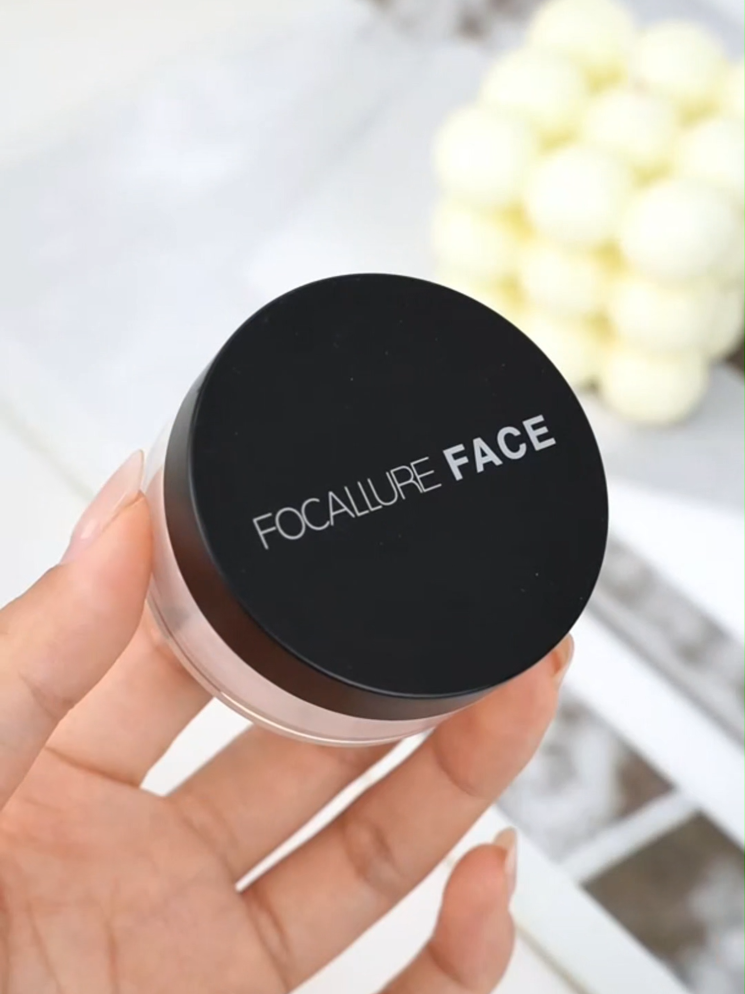 loose powder yang waterproof bikin base makeup kamu jadi lebih tahan lama 😉 #focallurebeauty #focallurebeautyshow #loosepowder #bedaktabur #settingpowder
