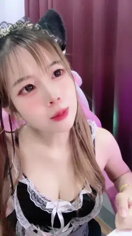 เออชอบ🤣 #ฝากช่องใหม่หน่อยนะงับ #สาวเหนือเมืองรถม้า #วีเจตัวน้อย #สาวลำปาง #ชุดเมด 