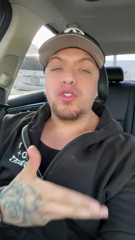 Anyone know the lonchera lady address for a food review 🤷🏻‍♂️ #loncheralady #lonchera #latina #mexicana #fyp #funny #latino #mexico #foodreview 