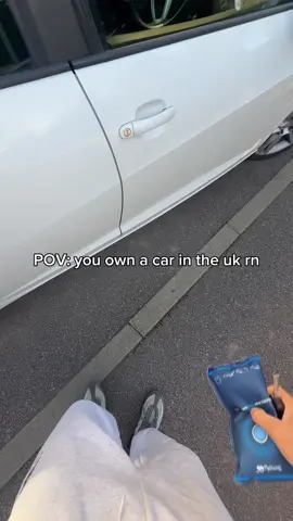 Perfect solution.. 👀 #ukdrivers #dehumidifier #TikTokShop 