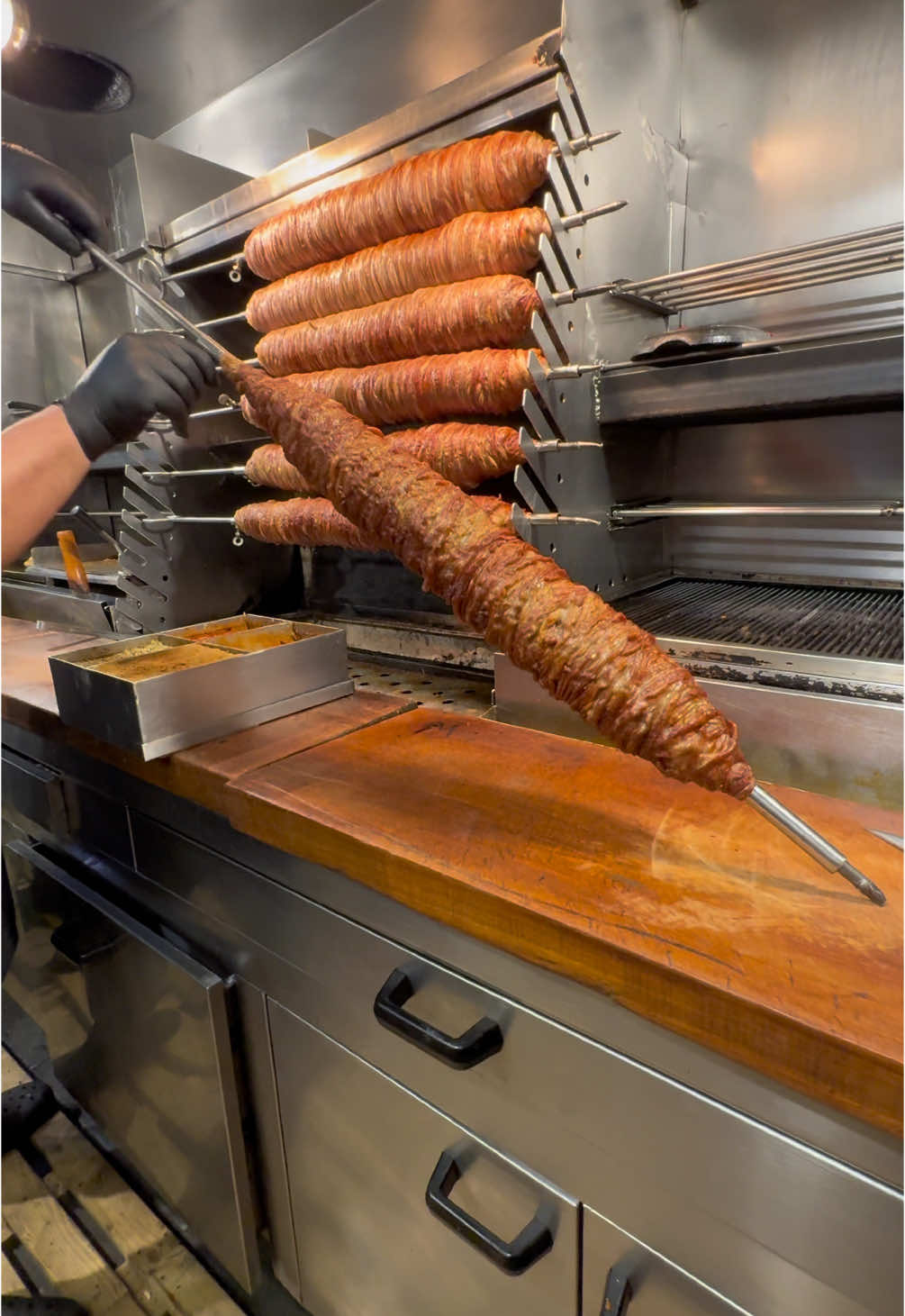 Erzurumlu olduğumuz doğrudur    #kokoreccinafiz #kokoreç #lezzet #turkishfood #streetfood #kokoreççi 