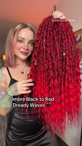Simple and beautiful ♥️ Temporary and reusable 🖤 #dreadywaves #syntheticdreads #dreads #curlydreads #wavydreads #reddreads #dreadlocks #temporarydreads #customdreads #dreadslocks 