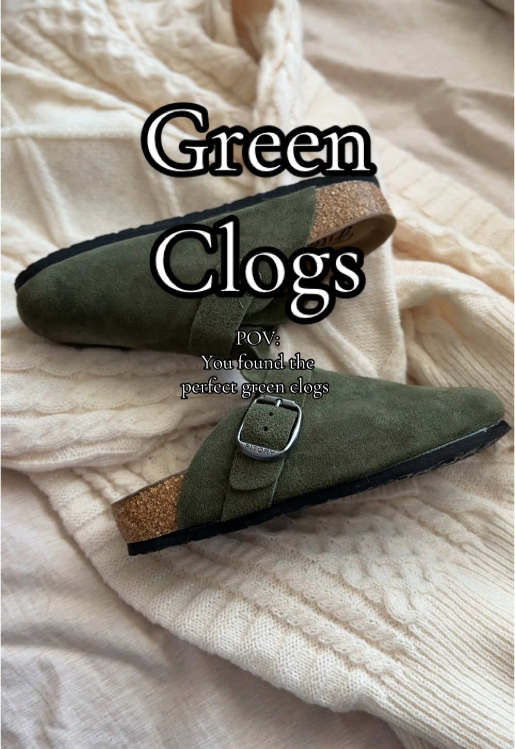 I never knew I needed green clogs until now 😍 #OOTD#ootn#fallfashiontrends#fallfashioninspo#foru#falldealsforyou#clogs#fall2024#fashiontiktok#CapCut 