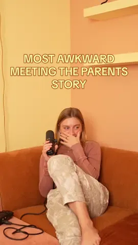 I cant…. 😭 A new episode of @ANNA’S GUIDE is out now ☀️ @anna x #meetingtheparents #voicemail #annasguide #datingadvice #Relationship #storytime #react 