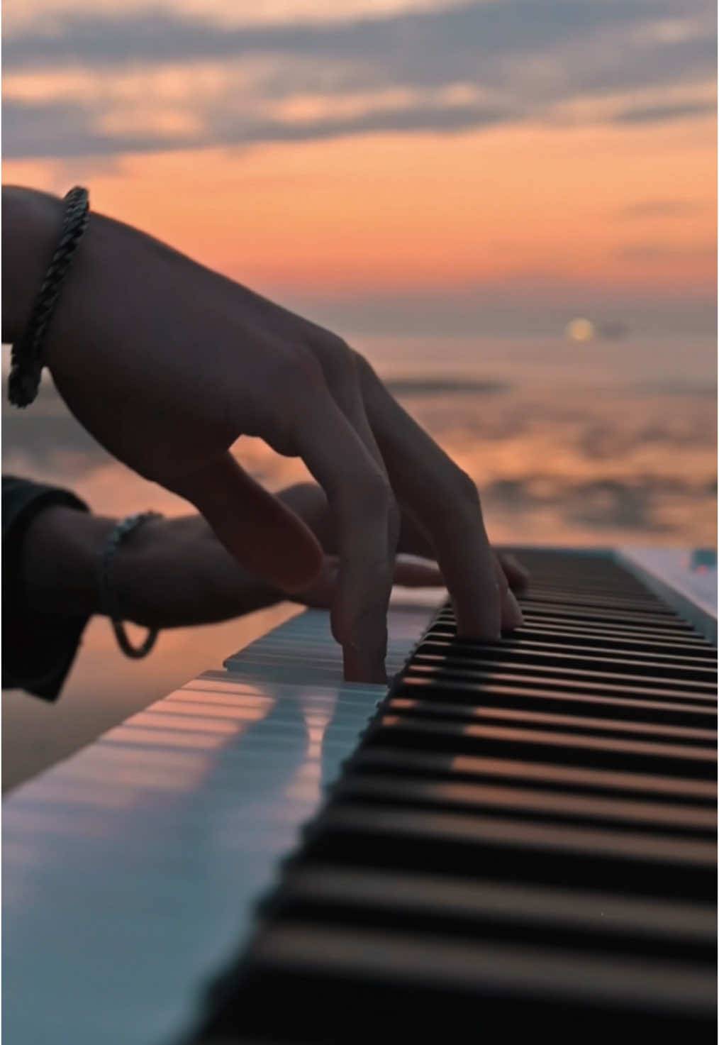 The beginning of something new..  — ‘Pulse’ my original ambient composition about the heartbeat of our Universe will be released in 2 weeks everywhere..  🎹🤍 ~• #piano #pianist #pianocover #pulse #pianomusic #calm #sunset #colours #jamesmalikey 