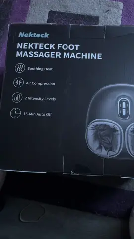 This foot massager gets the job done. #footmassage #portablefootmassager #electricfootmassager #relaxing #massagerwithheat 