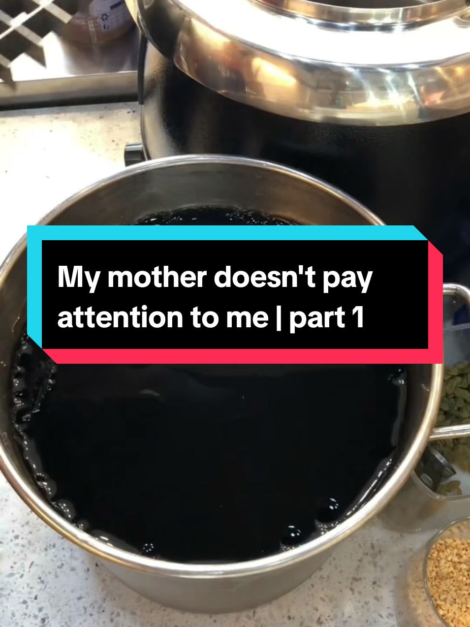 My mother doesn't pay attention to me | part 1 #textingstory #textmessage #storytime #redditreadings #redditstorytime #reddit_tiktok 