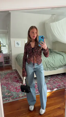 oh shes my new fav going out top for sure #OOTD #autumnoutfits #goingoutoutfit #goingouttops 