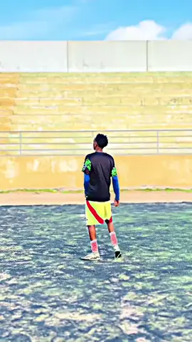 meeqo sano Igu Qiyase😀 #somalitiktok #football #friends #followers #suuqaxoolaha #foryou #kenyantiktok🇰🇪 #viral 
