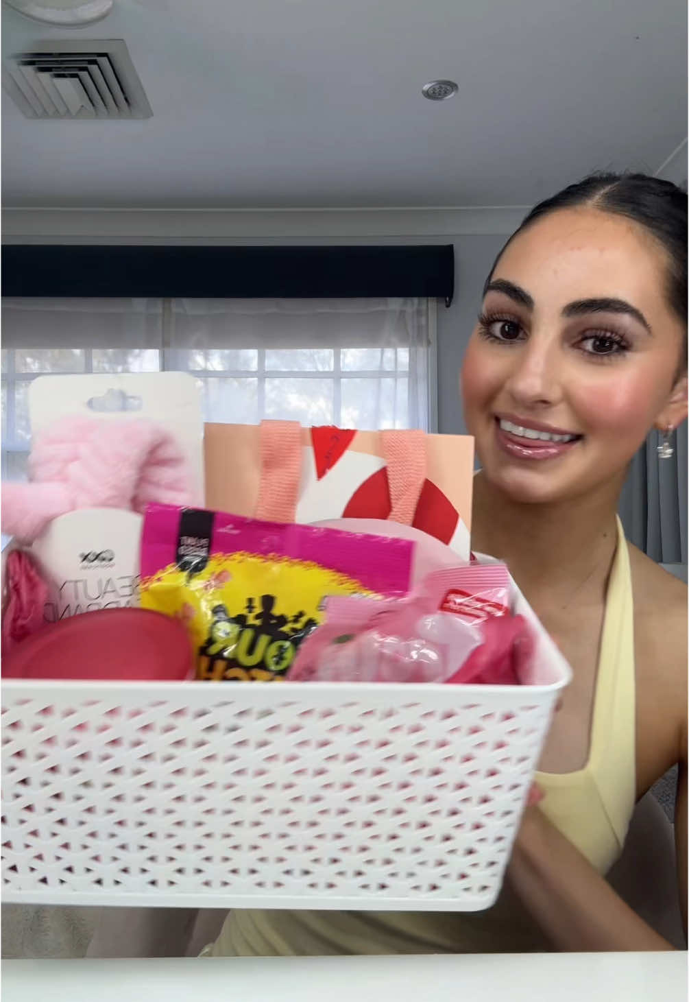 15th Birthday Haul!! 🛍️🎂 I absolutely LOVE everything and thank you all so much for your kind messages 💕 #fyp #birthdayhaul #15thbirthdayhaul #haul #gifts #birthday 