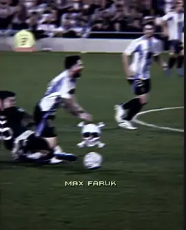 its messi bro 💀🔥 #foryou #maxfaruk #messi #tackle #football #shorts #argentina #leomessi #vairalvideo #foryou @Max Faruk {2nd} 