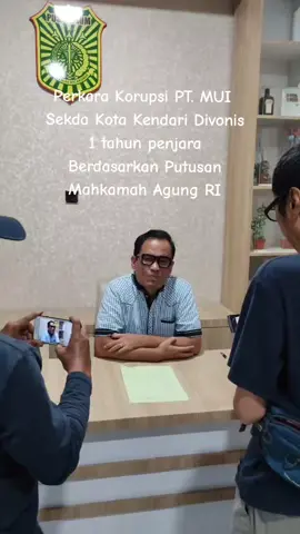 Sekda Kota Kendari Ridwansyah Taridala, M.Si dinyatakan bersalah melakukan Tindak Pidana Korupsi dan dihukum 1 tahun penjara berdasarkan Putusan Kasasi Mahkamah Agung RI..#hukum #fyp #tiktokkendari #tiktokminang #sulawesitenggara #kendari 