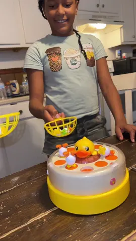 B.Duck Games Bounce and Catch #duckgame #game #duckbounce #games #otf #viralvideo #viraltiktok #GameNight #momlife 