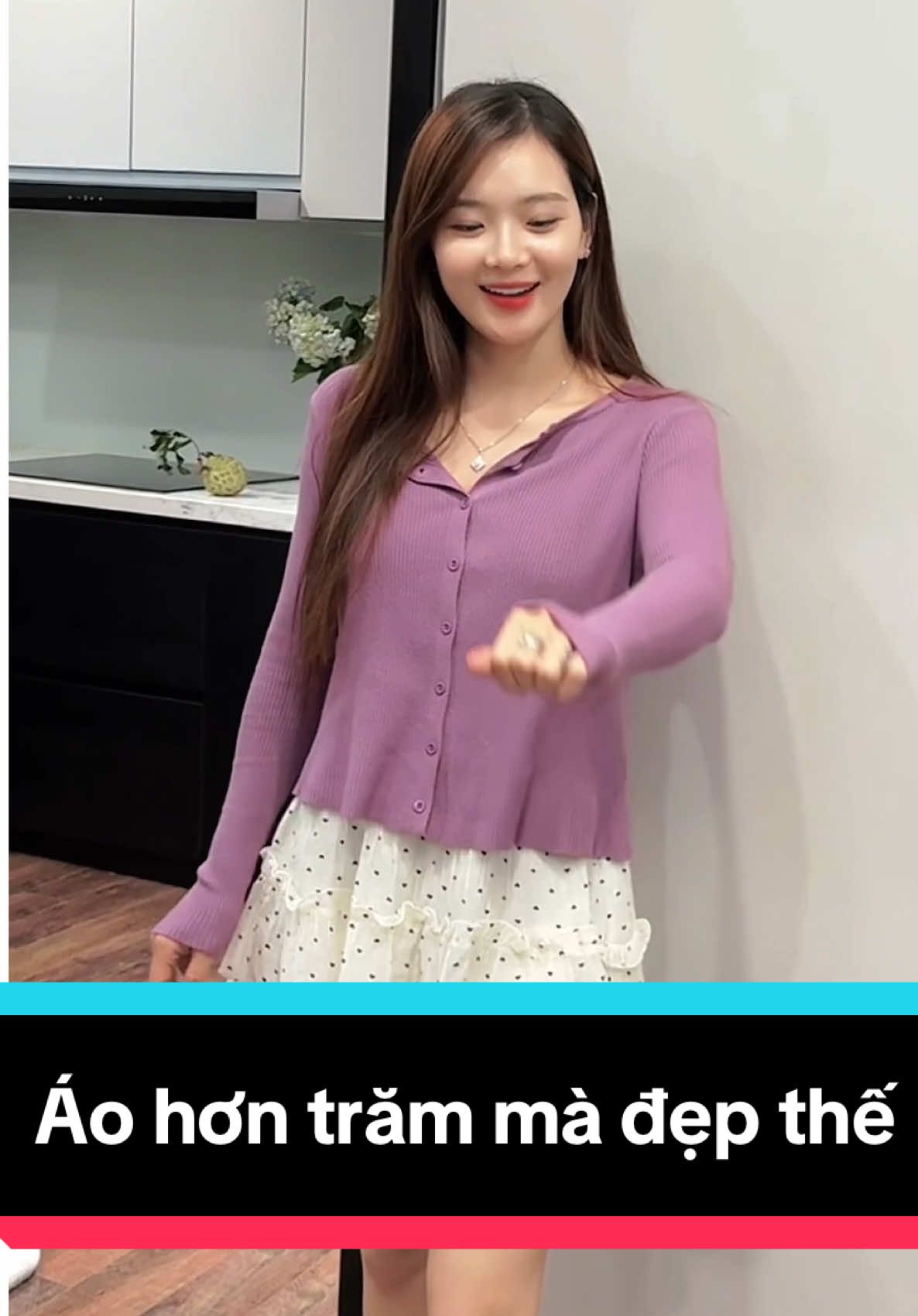 Áo hơn trăm mà đẹp thế #xuhuonggggggggggggggggg #aokhoaclen #cardigan 