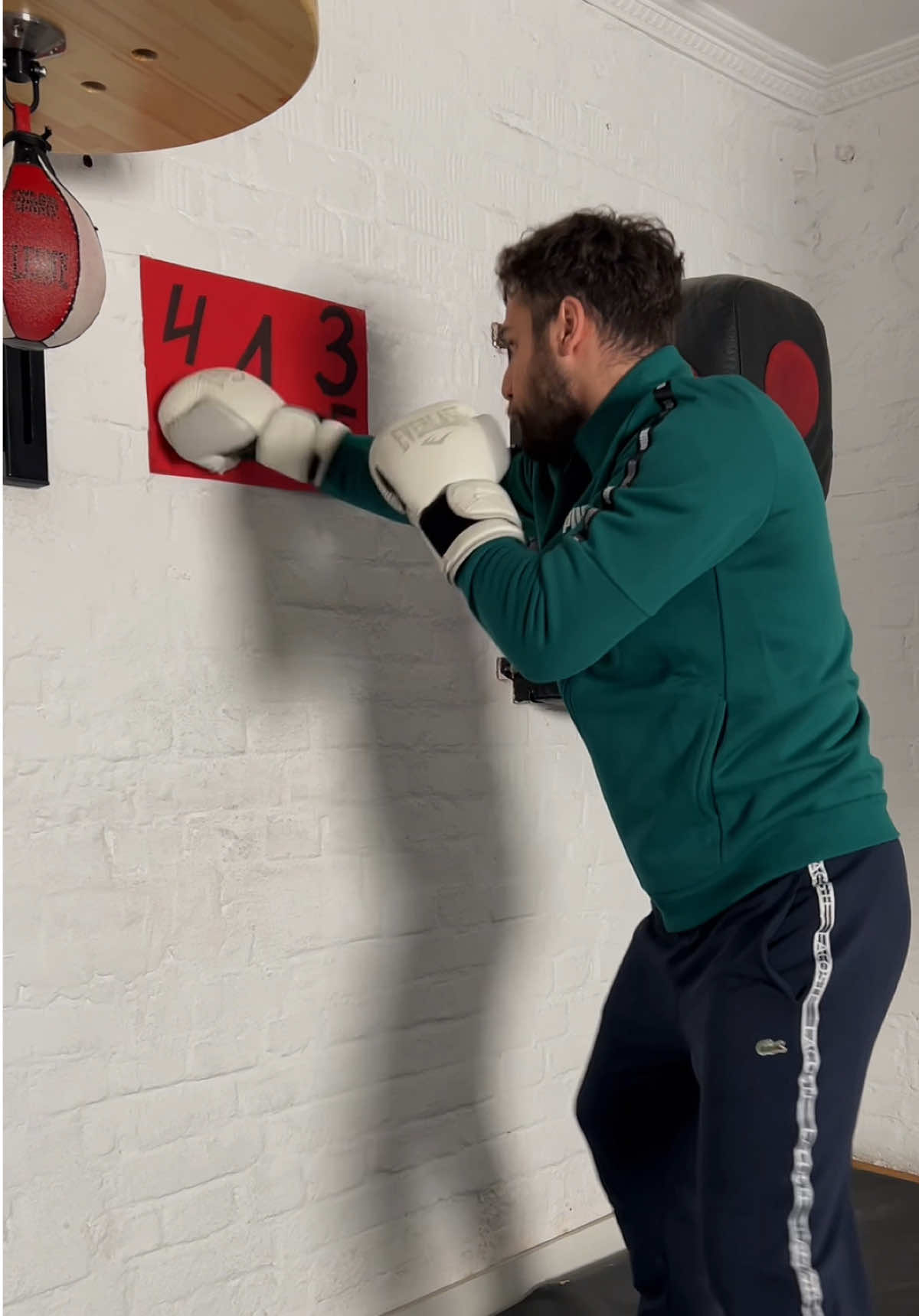 Boxing drills ⚡️🥊 #boxing #boxingtraining #boxeo #boxingskills #бокс #боксер #boxingfans #boxingdrills #бокстренировки #техникабокса #boxingworkout #boxingtechnique #boxinglife #fyp #recommendations 