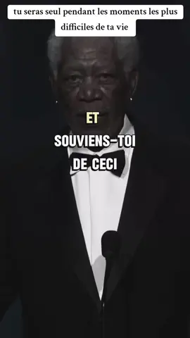 tu seras seul pendant les moments les plus difficiles de ta vie. ces moments te rendront plus sage plus mature et sans peur. #motivation #developpementpersonnel 