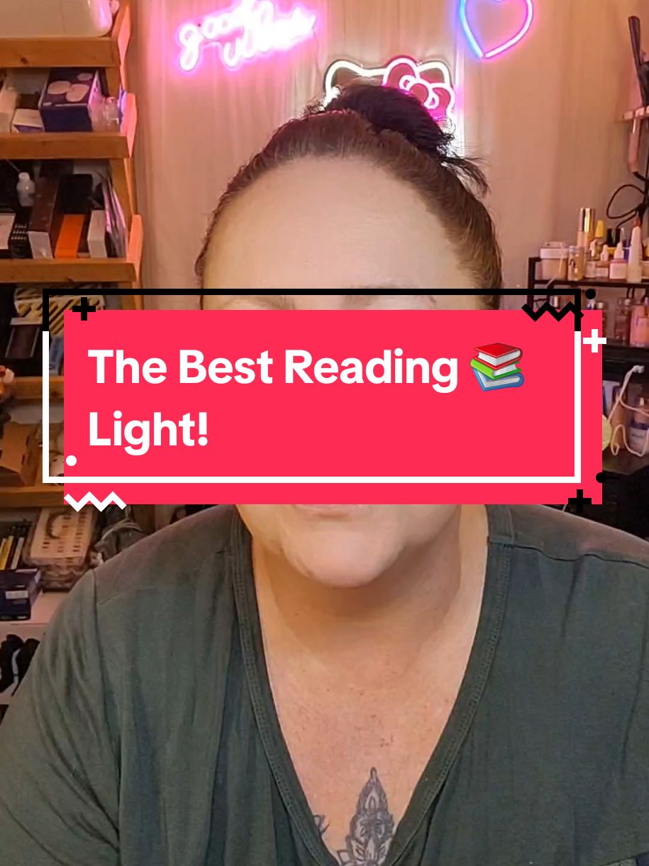 This Reading Light is the best!! Makes a great gift!! @Glocusent @Glocusent  #reading #readinglight #glocusent #booklight #books #bookworm #light #lamp #necklight #spotlightfinds #fyp #falldealsforyou #octoberfinds 