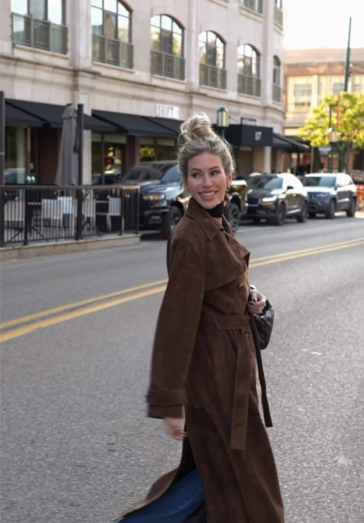 Brown is the new black 🤎 @Ducie  #fallstyle #fallfashion #trenchcoat #foryou #fall2024 #coatseason #suede #topknot #OOTD #fashiontiktok #styleinspo 